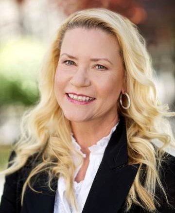 Linda Lee True - Paralegal